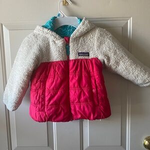 Patagonia Red/White Reversible Jacket Toddler Size 2T